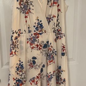 Summer flattering dress
